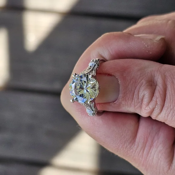NWOT Moissanite 10MM Round Diamond / 925 Silver Vintage - Picture 13 of 16